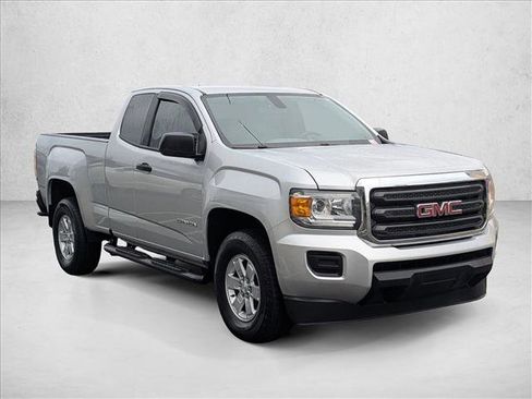 Used 2018 GMC Canyon W/T w/ Convenience Package image 3