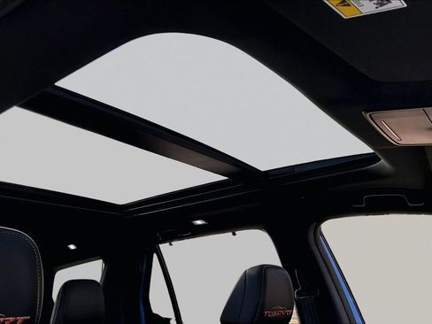 Used 2024 Honda Pilot TrailSport image 22