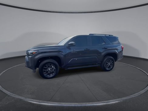 Used 2026 Toyota 4Runner SR5 AWD/4WD image 5