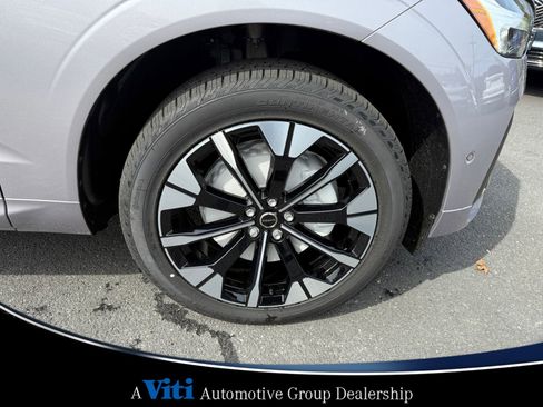 Used 2026 Volvo XC60 B5 Plus w/ Protection Package Premier image 10