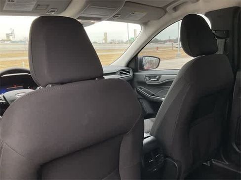 Used 2023 Ford Escape Active image 15