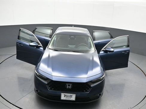 Certified 2023 Honda Accord EX image 46