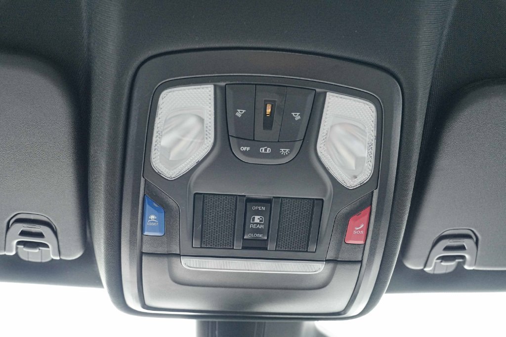 Used 2025 RAM 1500 Tradesman AWD/4WD image 37