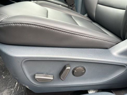 New 2026 Ford Maverick Lariat image 14