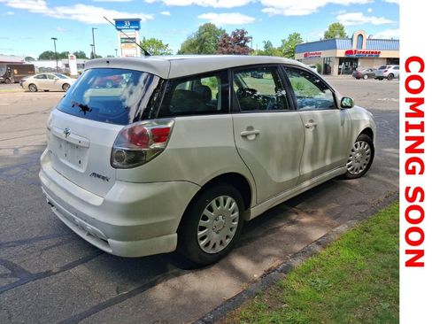 Used 2005 Toyota Matrix XR FWD image 5