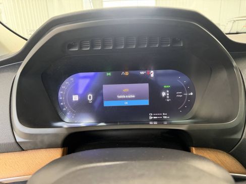 Used 2024 Volvo XC90 T8 Plus AWD/4WD image 14