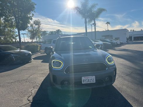 Used 2021 MINI Cooper Countryman image 2