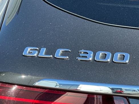 Certified 2022 Mercedes-Benz GLC 300 image 26