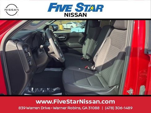 Used 2024 Chevrolet Silverado 1500 Custom image 12