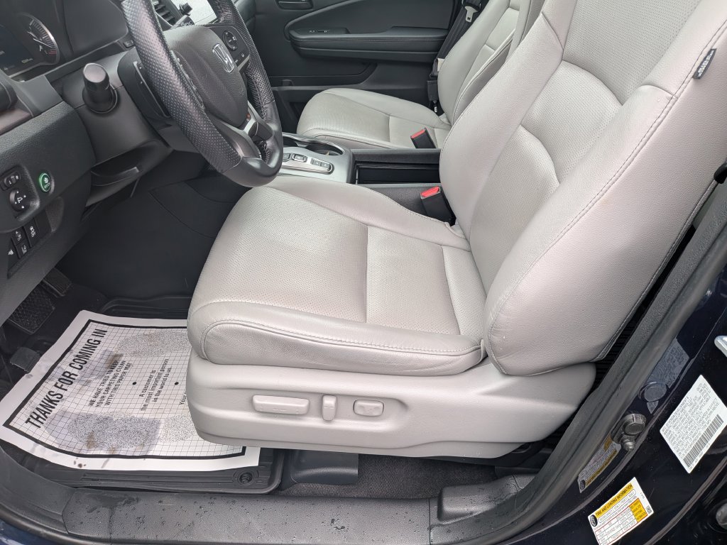 Used 2023 Honda Passport EX-L image 18