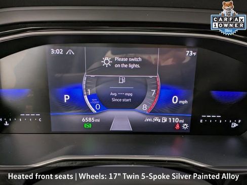 Used 2024 Volkswagen Jetta SE w/ Panoramic Sunroof Package FWD image 19
