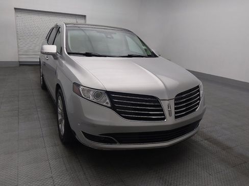 Used 2018 Lincoln MKT AWD w/ Technology Package image 14