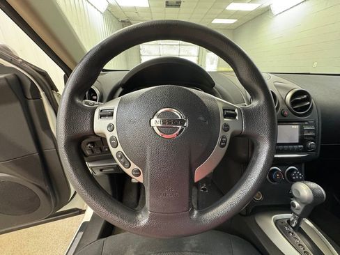 Used 2014 Nissan Rogue S w/ Convenience Package image 28