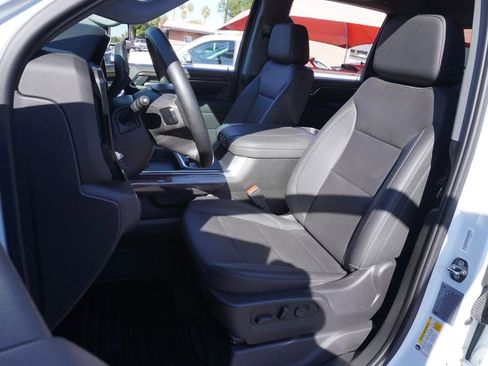 Certified 2024 Chevrolet Silverado 2500 LTZ w/ LTZ Convenience Package image 15