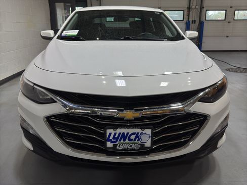Used 2022 Chevrolet Malibu LT FWD image 8