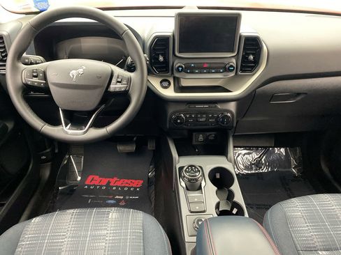 Used 2024 Ford Bronco Sport Heritage w/ Heritage Convenience Package AWD/4WD image 15