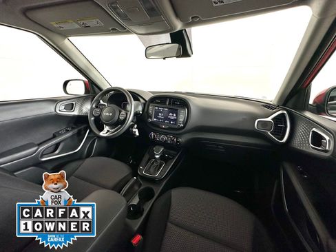 Used 2024 Kia Soul LX w/ Option Group 015 image 2
