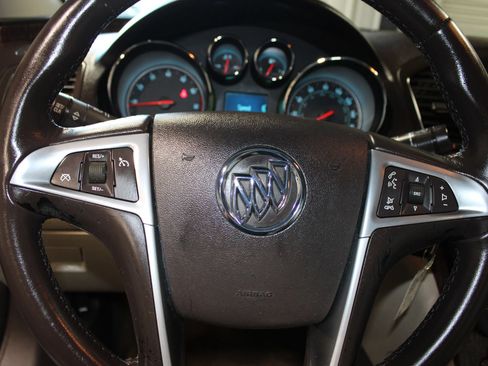 Used 2012 Buick Regal Leather FWD image 17