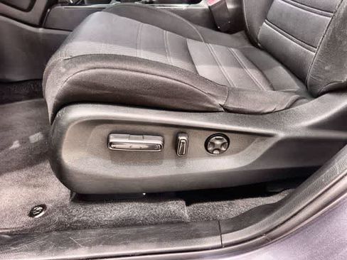 Used 2020 Honda CR-V EX image 31