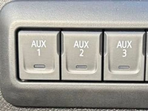 New 2025 GMC Sierra 2500 Pro w/ Convenience Package image 25