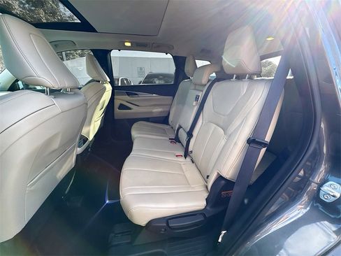 Used 2022 INFINITI QX60 Luxe w/ Vision Package image 27