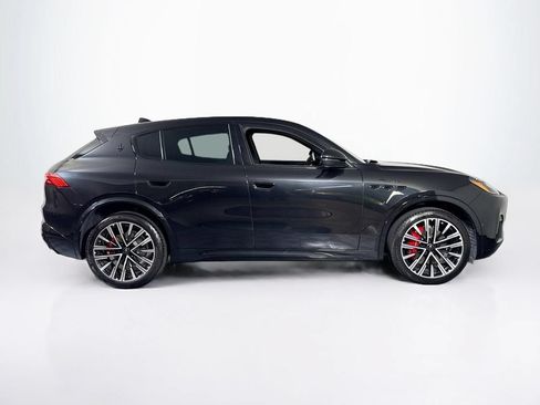 Used 2025 Maserati Grecale Modena AWD/4WD image 6