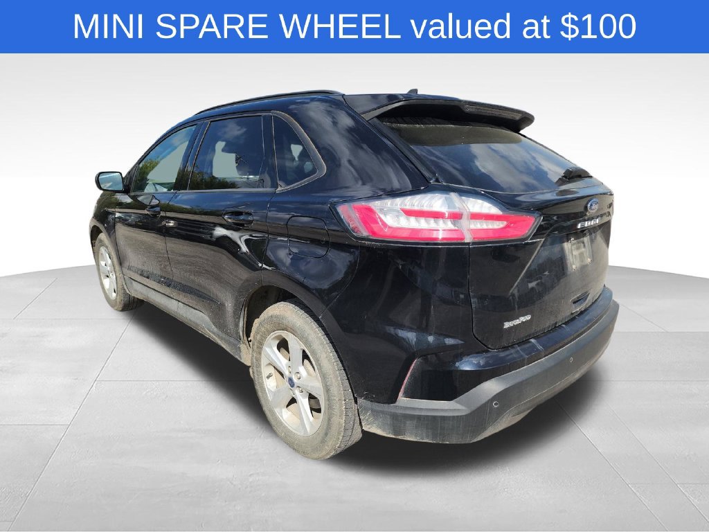 Used 2021 Ford Edge SE FWD image 3
