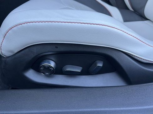 Used 2023 Chevrolet Corvette Stingray Premium Cpe image 15