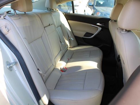Used 2014 Buick Regal image 27