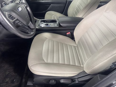 Used 2018 Ford Fusion S image 10