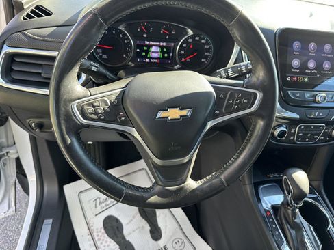 Used 2022 Chevrolet Equinox Premier image 28