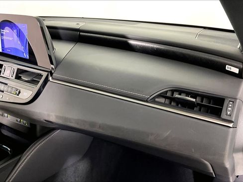 Used 2025 Lexus ES 350 w/ Premium Package image 17