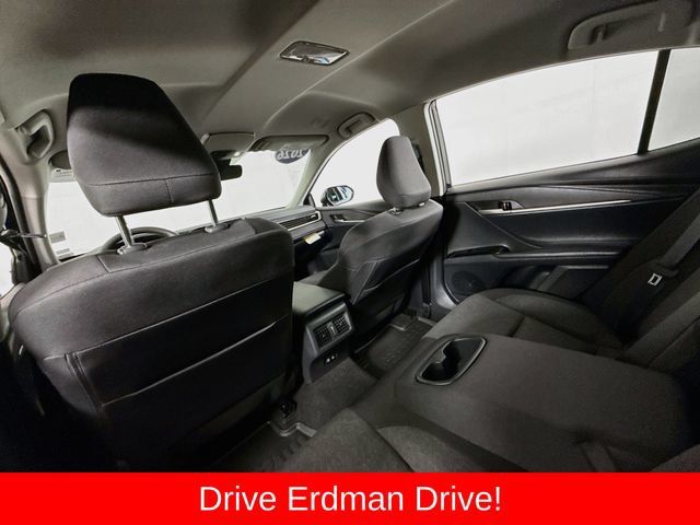 Used 2026 Toyota Camry LE w/ Convenience Package FWD image 10