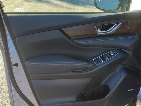 Certified 2025 Subaru Ascent Touring image 7