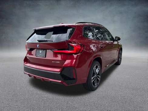 Used 2026 BMW X1 xDrive28i w/ M Sport Package AWD/4WD image 5