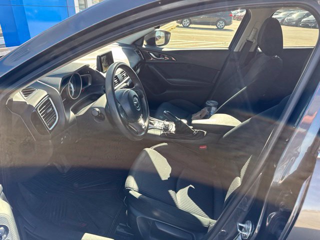 Used 2016 MAZDA MAZDA3 i Sport w/ Preferred Equipment Package FWD image 12