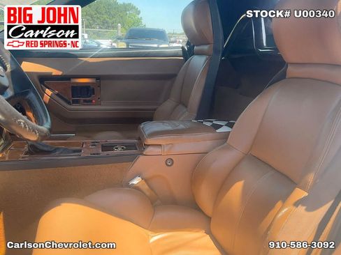 Used 1989 Chevrolet Corvette Convertible RWD image 29