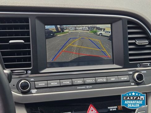 Used 2018 Hyundai Elantra Value Edition FWD image 23