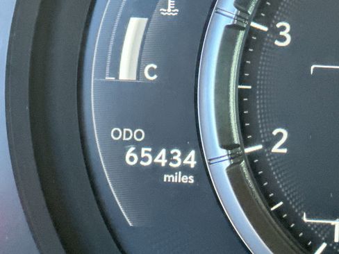 Used 2023 Lexus IS 350 F Sport w/ Memory Package RWD image 15