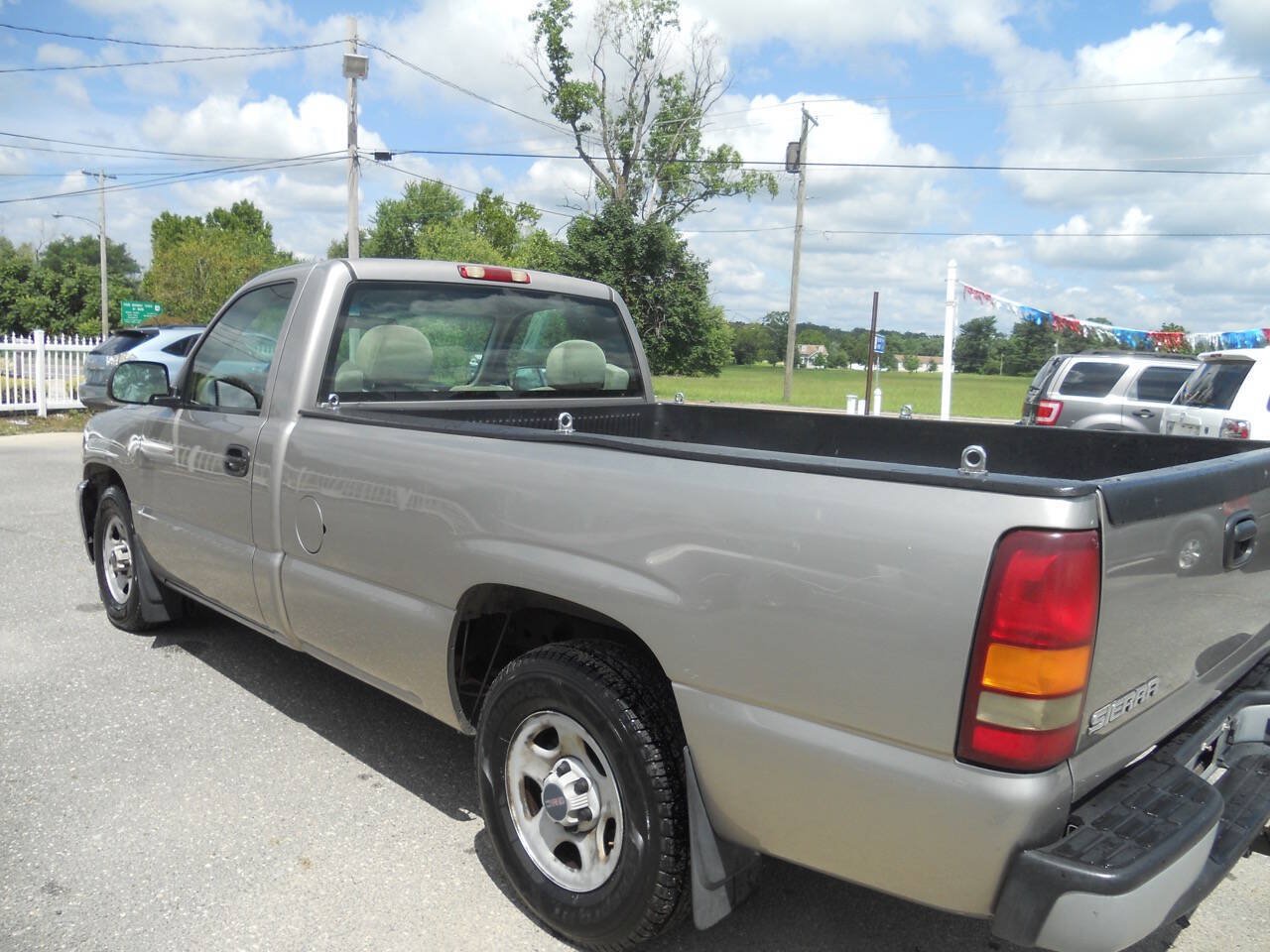 Used 2002 GMC Sierra 1500 2WD Regular Cab image 15