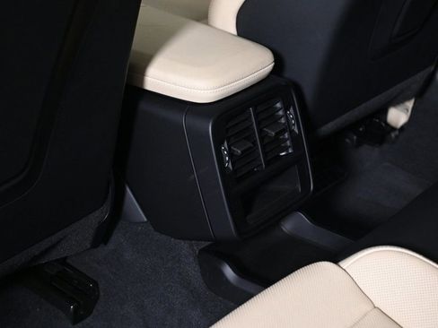 Certified 2023 Porsche Taycan GTS image 21