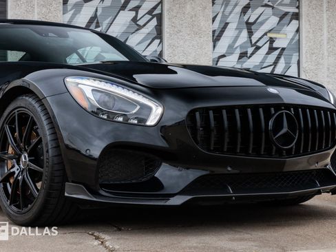 Used 2016 Mercedes-Benz AMG GT S image 2
