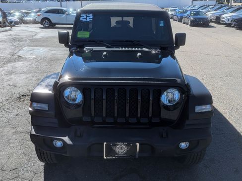 Used 2022 Jeep Wrangler Unlimited Sport image 4