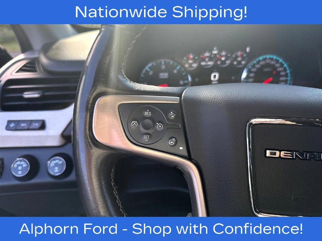 Used 2020 GMC Yukon Denali w/ Denali Premium Package AWD/4WD image 13