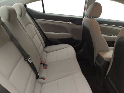 Used 2020 Hyundai Elantra SEL FWD image 19