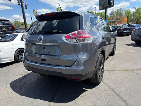 Used 2016 Nissan Rogue S w/ S Family Package AWD/4WD image 7