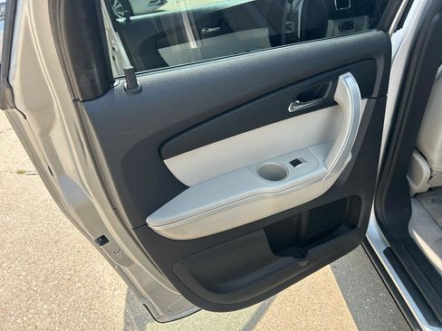 Used 2012 GMC Acadia SLT AWD/4WD image 10