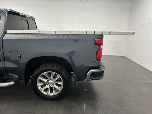 Used 2022 Chevrolet Silverado 1500 LTZ w/ LTZ Premium Package image 8