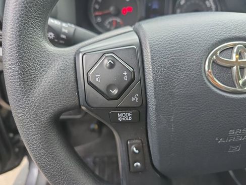 Used 2020 Toyota Tacoma SR w/ SR Convenience Package image 16