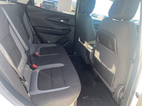 Used 2023 Chevrolet TrailBlazer LT image 25